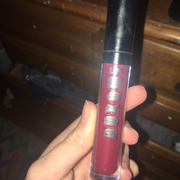 Boxom Full-On Lip Polish (never used) - Picture 1 of 3